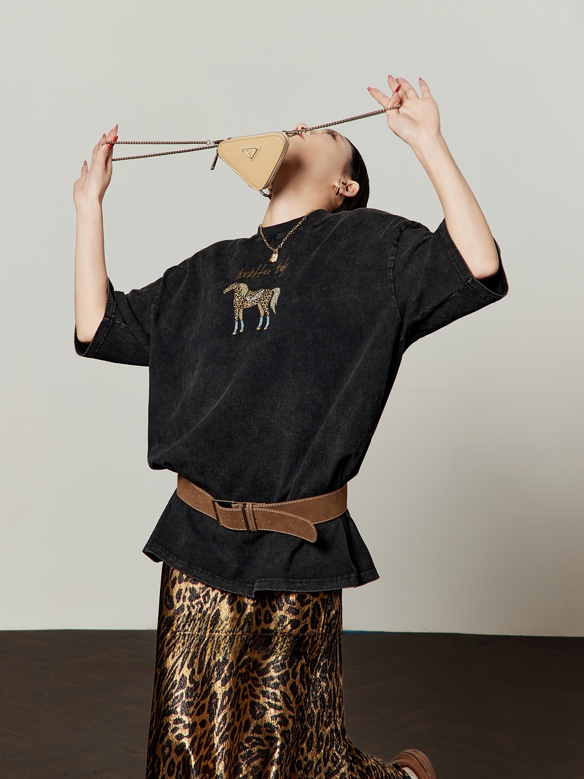 Black Leopard Print Short Slee - Collectible Vintage T Shirts review and price