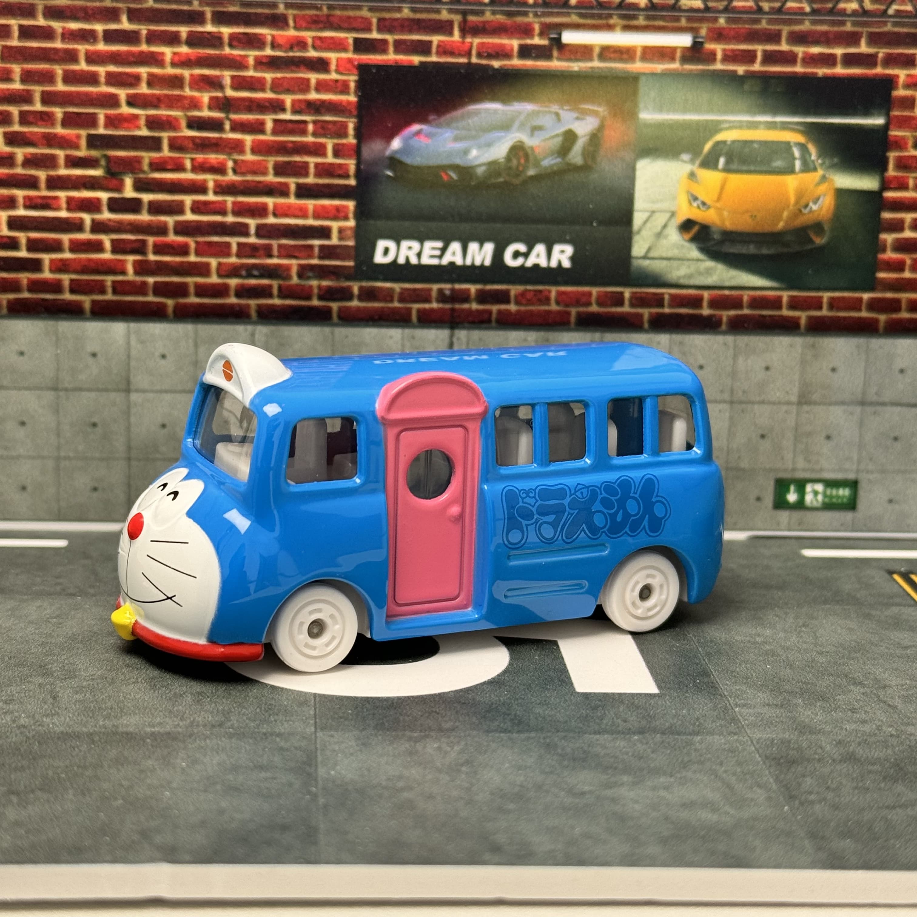 TOMY TOMICA Dream  Alloy Car N - Vintage And Collectible Toys review and price