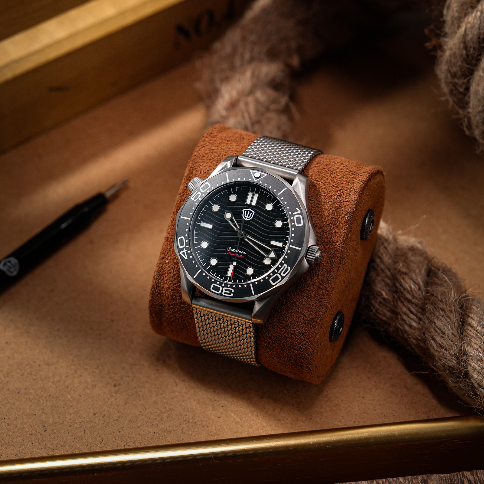 Watchdives 42mm Titanium Dive  - Vintage Collectible Watches review and price